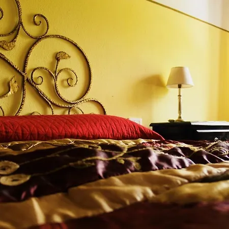 Degli Olivi Farm stay *